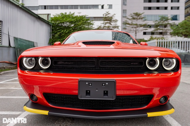 Dodge Challenger GT 2021 màu độc về Việt Nam, giá khoảng 3,8 tỷ đồng - 3 Dodge Challenger GT 2021 màu độc về Việt Nam, giá khoảng 3,8 tỷ đồng - 3