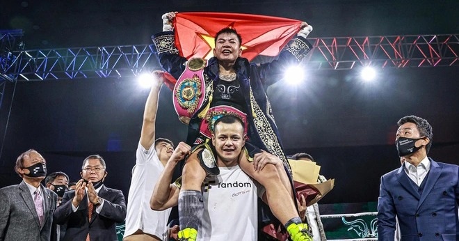 Đối thủ khiếu nại, Thu Nhi vẫn được WBO công nhận đai vô địch - 2 Đối thủ khiếu nại, Thu Nhi vẫn được WBO công nhận đai vô địch - 2