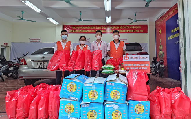 Happy Money giúp đỡ các hộ dân gặp khó khăn tại Bắc Ninh và Hải Dương - 1 Happy Money giúp đỡ các hộ dân gặp khó khăn tại Bắc Ninh và Hải Dương - 1