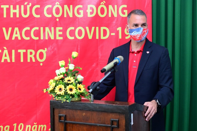 Coca-Cola tiếp tục ủng hộ hơn 9 tỷ đồng hỗ trợ phòng chống dịch Covid-19 - 3 Coca-Cola tiếp tục ủng hộ hơn 9 tỷ đồng hỗ trợ phòng chống dịch Covid-19 - 3