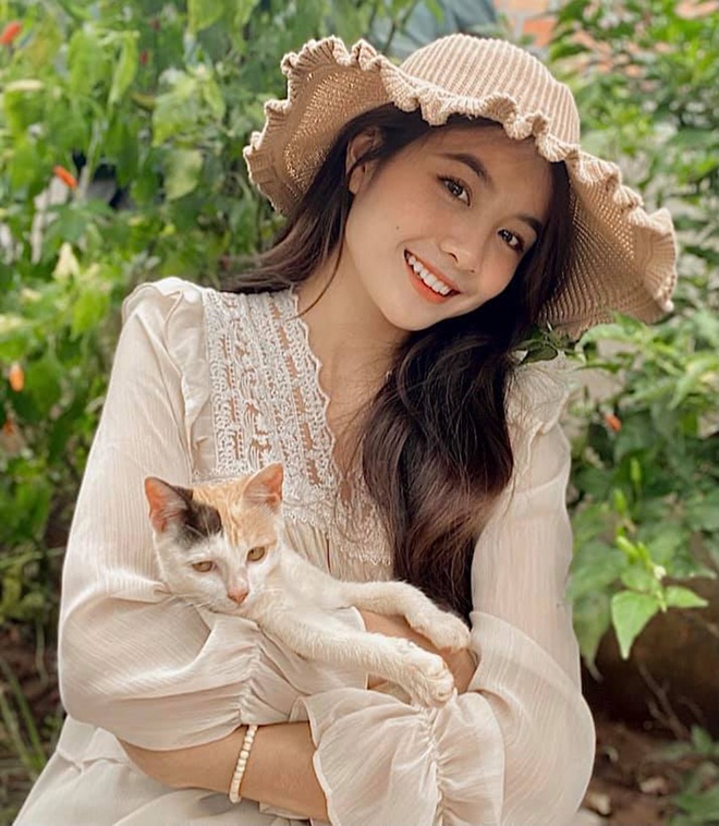 Á khôi ĐH Văn Lang: Nên dạy trẻ em nói không với người lạ khi động chạm - 5 Á khôi ĐH Văn Lang: Nên dạy trẻ em nói không với người lạ khi động chạm - 5
