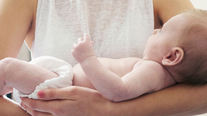 Bà ngoại bị cấm gặp cháu vì chê cháu mập mạp - 1 Bà ngoại bị cấm gặp cháu vì chê cháu mập mạp - 1