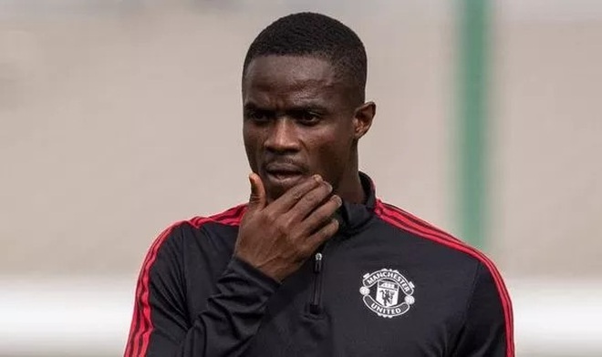 Ngôi sao Man Utd công khai bật HLV Solskjaer ngay trong buổi tập - 2 Ngôi sao Man Utd công khai bật HLV Solskjaer ngay trong buổi tập - 2