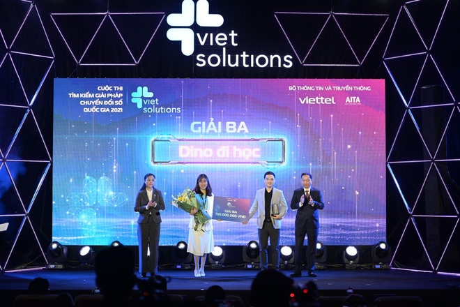 DINO đi học lọt Top 5 giải pháp xuất sắc nhất Việt Solution 2021 - 1