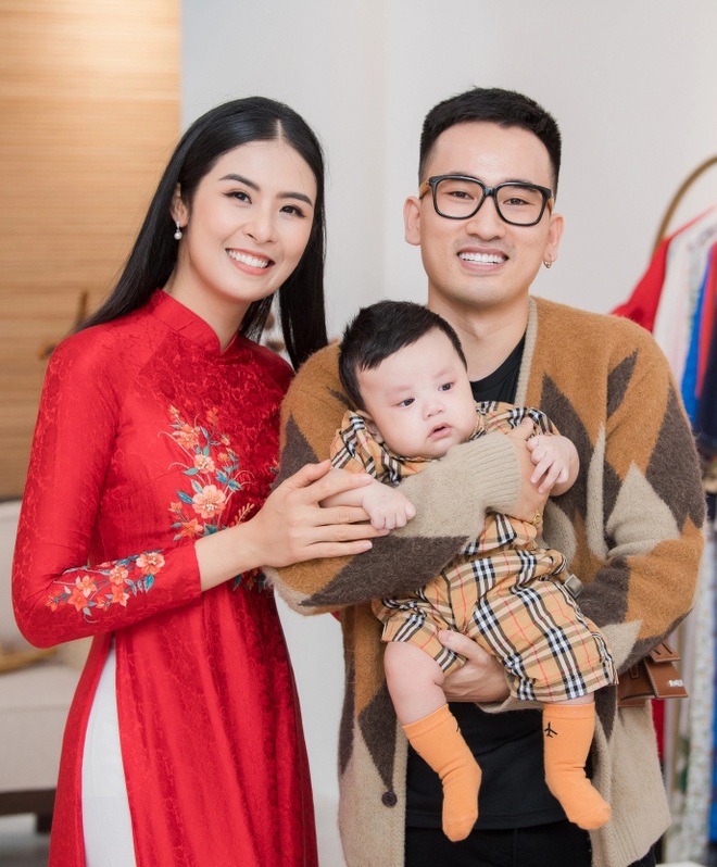 Hoa hậu Ngọc Hân tiết lộ hai con đỡ đầu - 4 Hoa hậu Ngọc Hân tiết lộ hai con đỡ đầu - 4