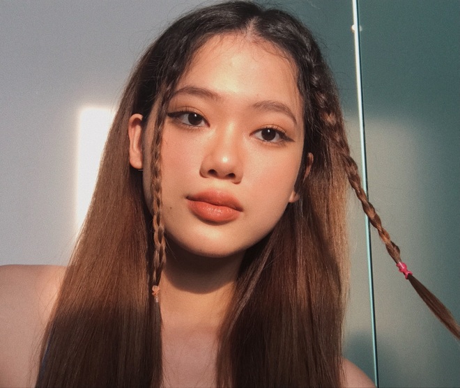 Nữ sinh 19 tuổi chọn phong cách Tây phương, sớm đi làm thêm để học hỏi - 2 Nữ sinh 19 tuổi chọn phong cách Tây phương, sớm đi làm thêm để học hỏi - 2