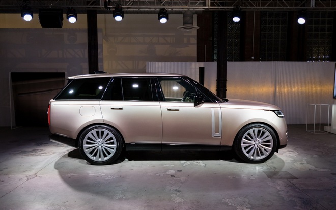 Range Rover 2022 dùng động cơ BMW V8, có bản 7 chỗ - 5