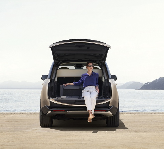 Range Rover 2022 dùng động cơ BMW V8, có bản 7 chỗ - 30