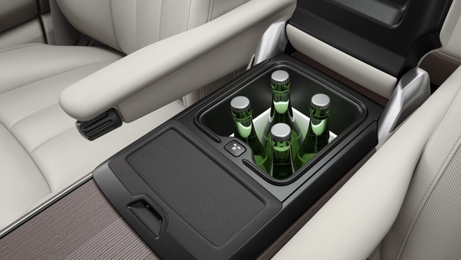 Range Rover 2022 dùng động cơ BMW V8, có bản 7 chỗ - 26