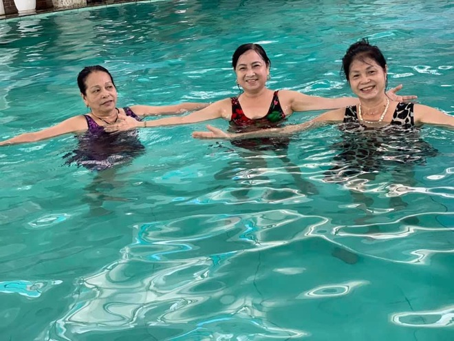 Giới trung niên, cao tuổi tại Hà Nội trải nghiệm khoáng nóng - 3 Giới trung niên, cao tuổi tại Hà Nội trải nghiệm khoáng nóng - 3
