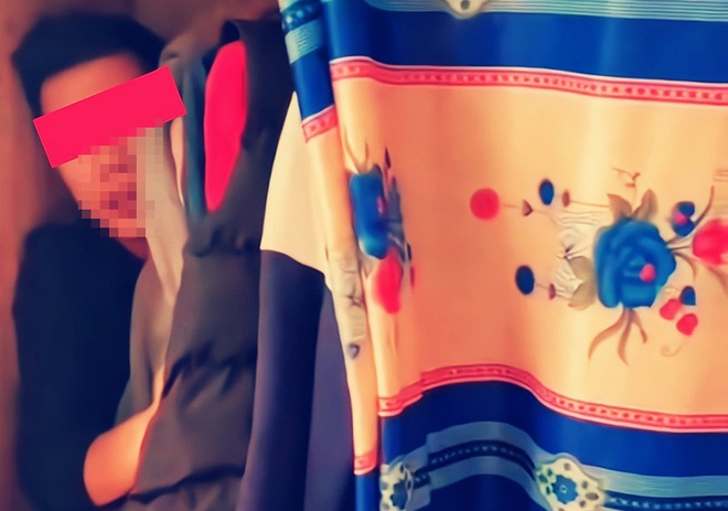 Chồng thấy gã trai trốn trong tủ quần áo, vợ khẳng định là thợ sửa vòi nước - 1 Chồng thấy gã trai trốn trong tủ quần áo, vợ khẳng định là thợ sửa vòi nước - 1