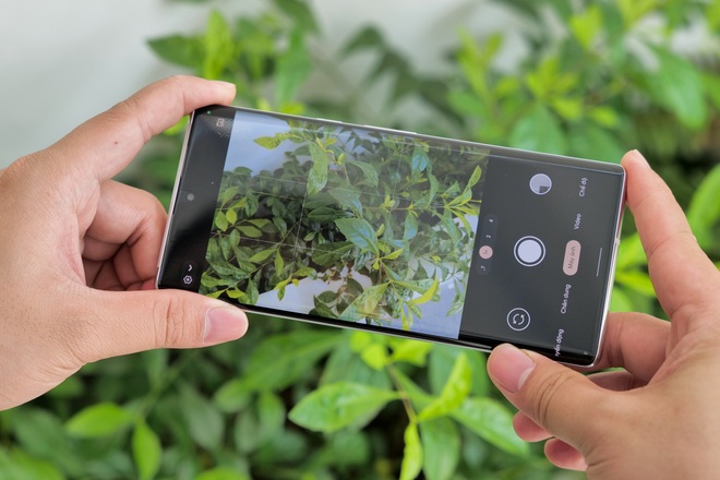 Cận cảnh Pixel 6 Pro tại Việt Nam, giá 38 triệu đồng - 3 Cận cảnh Pixel 6 Pro tại Việt Nam, giá 38 triệu đồng - 3