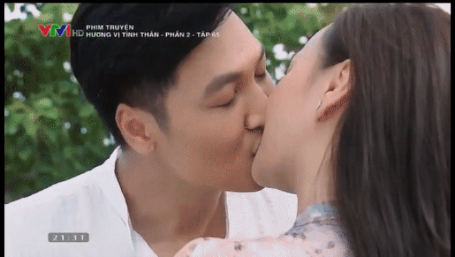 Tranh cãi nảy lửa kết phim Hương vị tình thân - 1 Tranh cãi nảy lửa kết phim Hương vị tình thân - 1