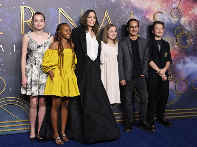 5 năm ly hôn, mối quan hệ của Brad Pitt và Angelina Jolie căng thẳng - 3 5 năm ly hôn, mối quan hệ của Brad Pitt và Angelina Jolie căng thẳng - 3