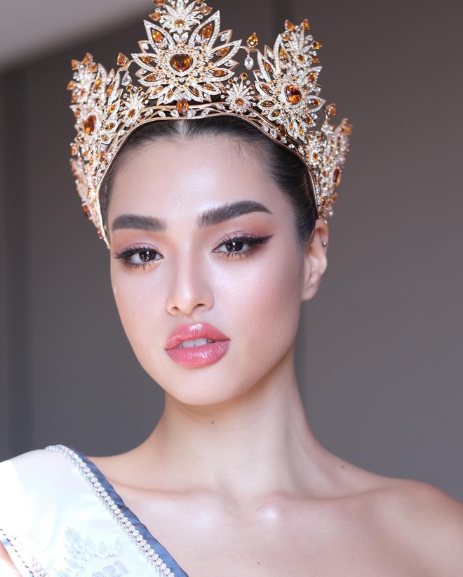 Tân Hoa hậu Thái Lan đáp trả khi bị miệt thị ngoại hình vì cân nặng 71 kg - 1