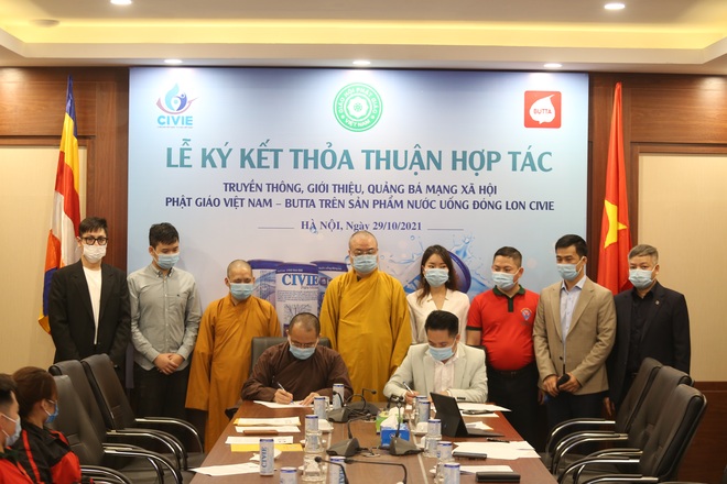 Nước uống đóng lon Civie gắn với mạng xã hội Butta - 2 Nước uống đóng lon Civie gắn với mạng xã hội Butta - 2