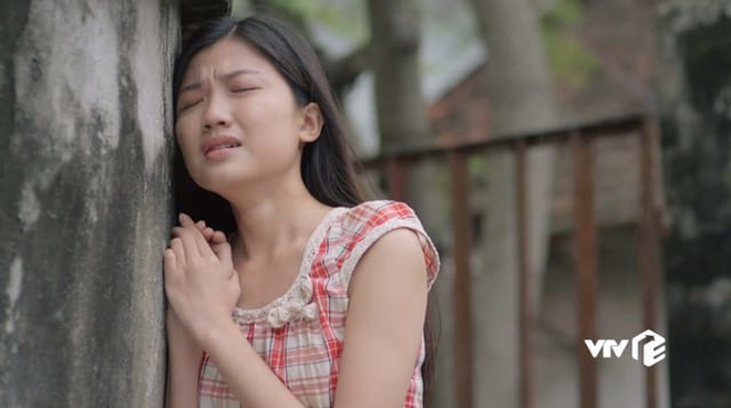 Lương Thanh bị Hồng Diễm mắng cứ thủ vai là có thai ngoài ý muốn - 2 Lương Thanh bị Hồng Diễm mắng cứ thủ vai là có thai ngoài ý muốn - 2