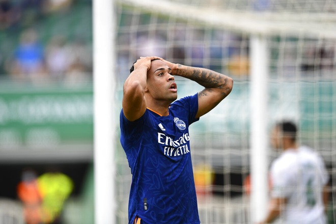 Vinicius lập cú đúp giúp Real Madrid vươn lên dẫn đầu La Liga - 3