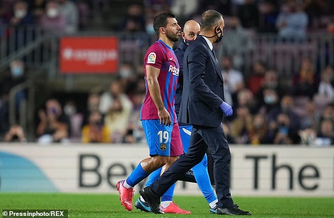 Sergio Aguero nhập viện trong ngày Barcelona bị cầm hòa thất vọng - 2 Sergio Aguero nhập viện trong ngày Barcelona bị cầm hòa thất vọng - 2