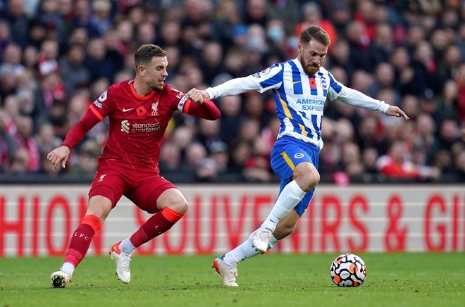 Chelsea bứt phá ở ngôi đầu nhờ Liverpool, Man City sảy chân - 3