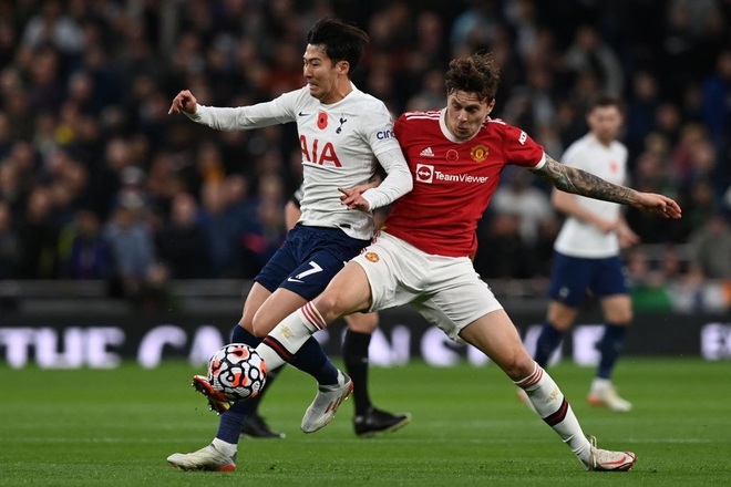 Tottenham 0-3 Man Utd: Dấu ấn hoàn hảo của Ronaldo, Cavani và Rashford - 1