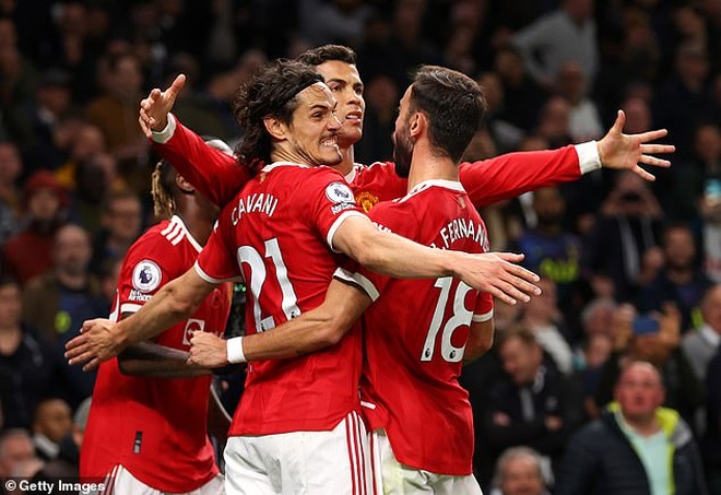 Man Utd thắng tưng bừng, HLV Solskjaer chỉ ra một điều thiếu sót - 2