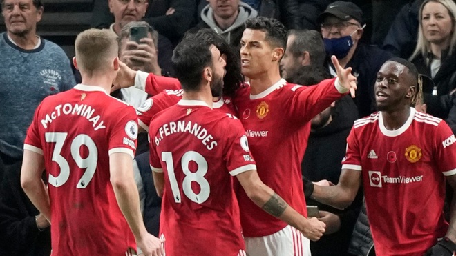 Đánh bại Tottenham, HLV Solskjaer tìm ra công thức chiến thắng cho Man Utd? - 3