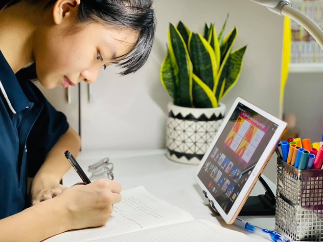 Trẻ trở lại trường, phụ huynh thấp thỏm khi Hà Nội đổi màu dịch - 2 Trẻ trở lại trường, phụ huynh thấp thỏm khi Hà Nội đổi màu dịch - 2