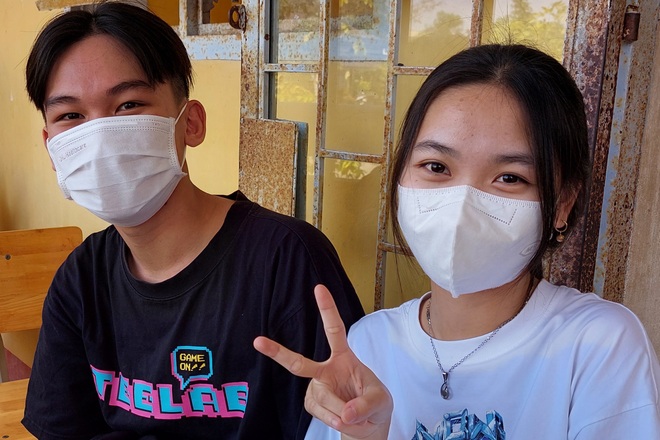 Sóc Trăng: Ngày đầu tiêm vaccine sức khỏe của học sinh rất ổn định - 2 Sóc Trăng: Ngày đầu tiêm vaccine sức khỏe của học sinh rất ổn định - 2