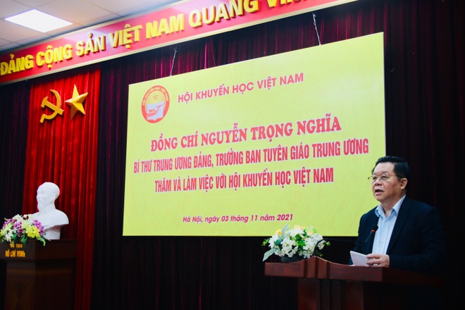 Trưởng Ban Tuyên giáo Trung ương thăm, làm việc tại Hội Khuyến học Việt Nam - 1