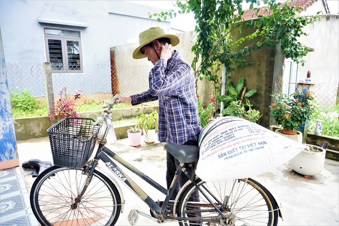 Cuộc sống của cậu bé người rắn từng bị xa lánh bây giờ ra sao? - 5