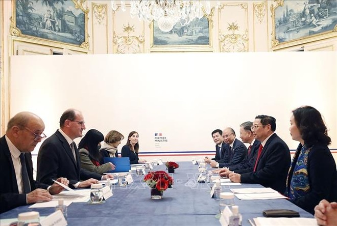 Hai Thủ tướng Việt - Pháp hội đàm, chứng kiến hợp tác trị giá hàng tỷ USD - 2