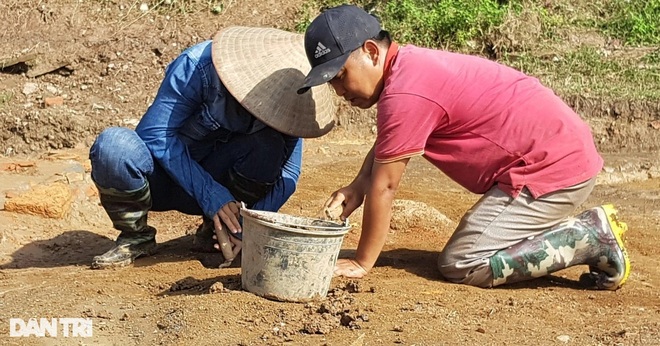Phát lộ dấu tích nền móng kiến trúc cổ xưa ở cố đô Hoa Lư - 3 Phát lộ dấu tích nền móng kiến trúc cổ xưa ở cố đô Hoa Lư - 3