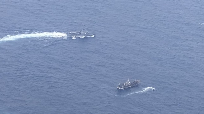 Các nước Nam Mỹ ngăn đội tàu cá khổng lồ của Trung Quốc đánh bắt tận diệt - 1
