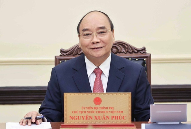 Chủ tịch nước Nguyễn Xuân Phúc bắt đầu hoạt động tại Hội nghị cấp cao APEC - 1