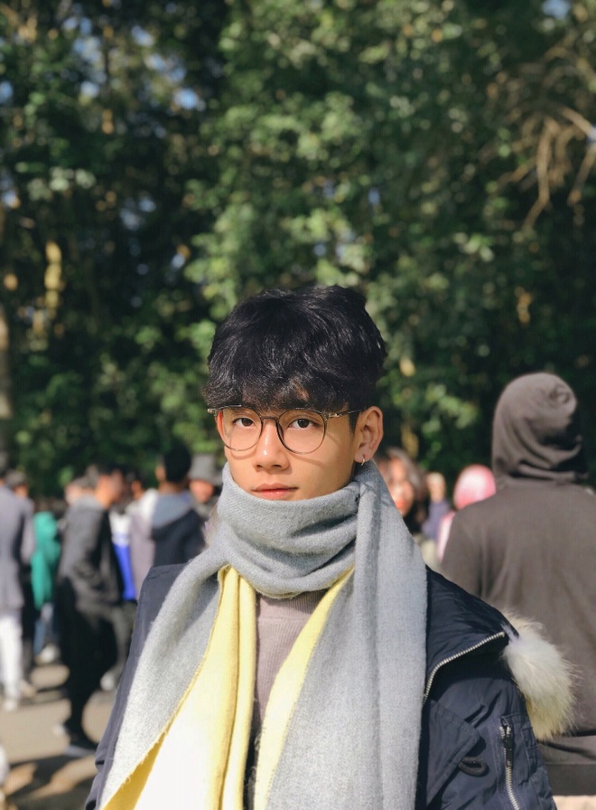 Nam sinh ĐH Ngoại thương đốn tim phái nữ với thần thái cuốn hút - 3 Nam sinh ĐH Ngoại thương đốn tim phái nữ với thần thái cuốn hút - 3