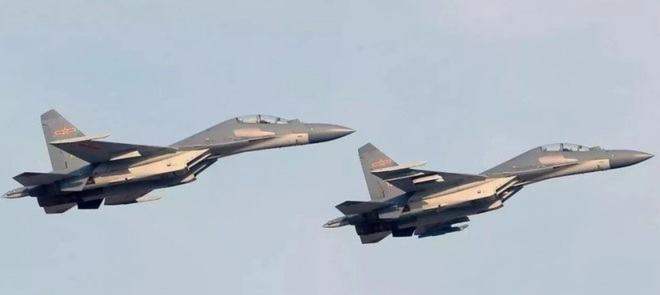 20 máy bay chiến đấu Trung Quốc áp sát Đài Loan trong 24 giờ - 1