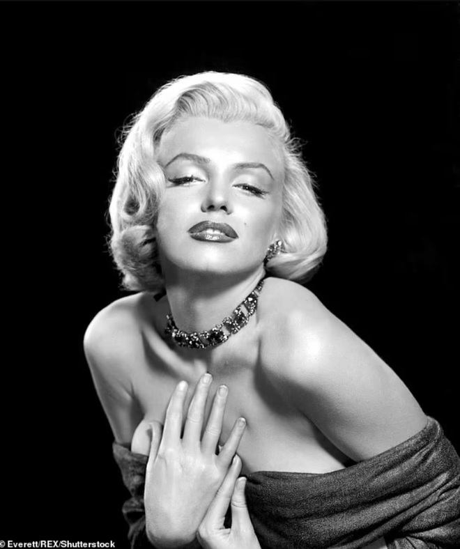 Rao bán căn hộ penthouse nơi bom sex Marilyn Monroe từng sống - 1