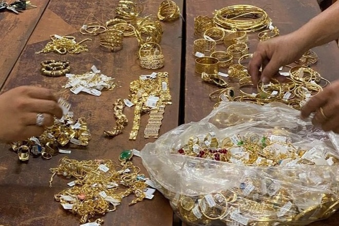 Chủ tiệm nhận lại gần 5,8 kg vàng bị trộm - 2