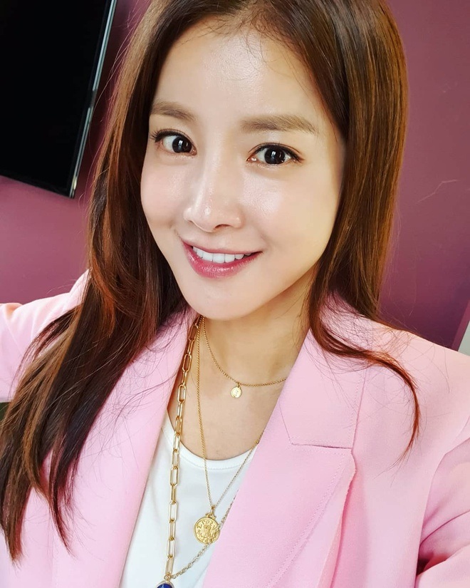 lee-si-youngnewsen-1636382906707.jpeg