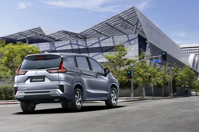 Mitsubishi Xpander 2022 ra mắt, dùng phanh tay điện tử và hộp số CVT - 2