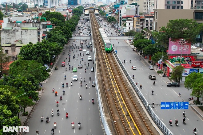Giá đất tại khu vực ngoại thành Hà Nội sẽ tăng hay giảm?  - 1