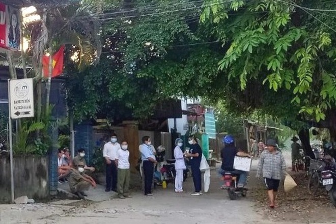 Thêm nhiều ca Covid-19 tại ổ dịch Cồn Hến, TP Huế - 1 Thêm nhiều ca Covid-19 tại ổ dịch Cồn Hến, TP Huế - 1