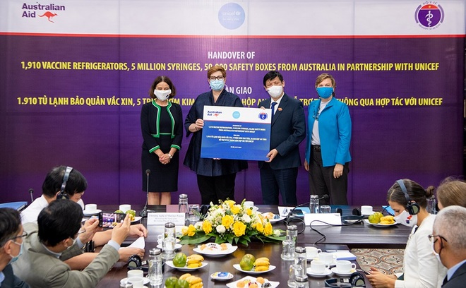 Australia tặng thêm 2,7 triệu liều vaccine Covid-19 cho Việt Nam - 1 Australia tặng thêm 2,7 triệu liều vaccine Covid-19 cho Việt Nam - 1