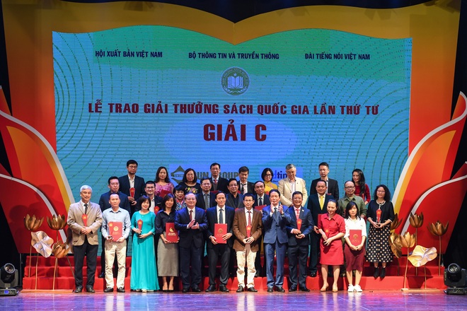 Sách thiếu nhi về bảo tồn động vật hoang dã đoạt giải A Giải Sách Quốc gia - 5 Sách thiếu nhi về bảo tồn động vật hoang dã đoạt giải A Giải Sách Quốc gia - 5