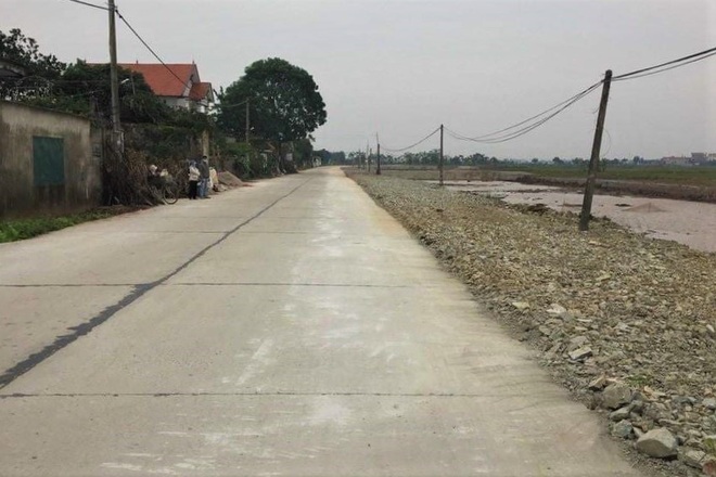Chạy đua thu ngân sách, các địa phương ồ ạt đấu giá đất - 4 Chạy đua thu ngân sách, các địa phương ồ ạt đấu giá đất - 4