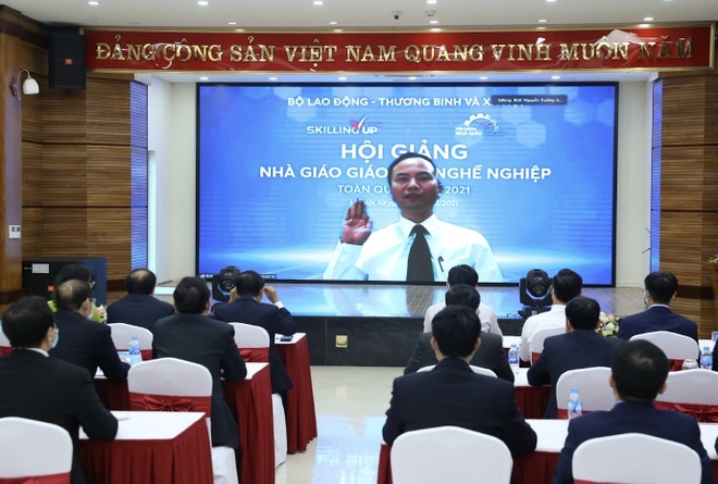 Khai mạc Hội giảng nhà giáo giáo dục nghề nghiệp toàn quốc năm 2021 - 6