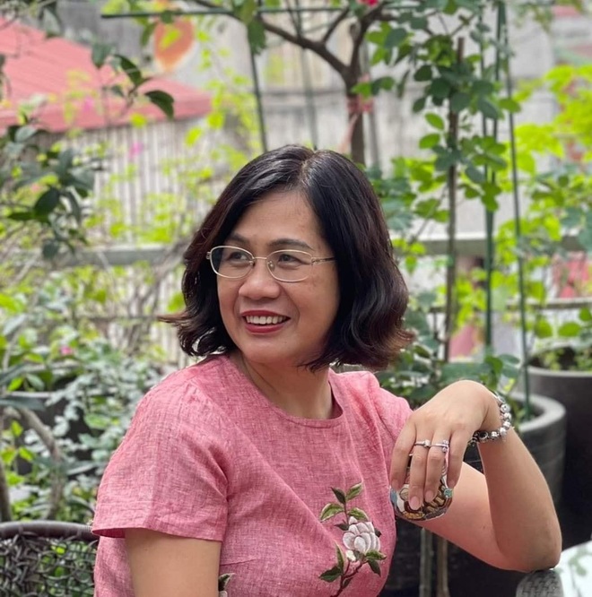 Người phụ nữ ở Hà Nội dành 10 năm trồng vườn hồng giữ ký ức về bố - 15 Người phụ nữ ở Hà Nội dành 10 năm trồng vườn hồng giữ ký ức về bố - 15