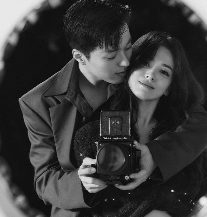 Cảnh nóng của Song Hye Kyo trong phim mới bị gắn mác 19+ - 1