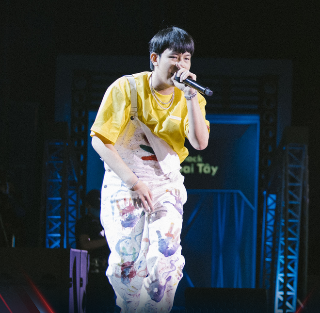 Nữ rapper cá tính khiến Rhymastic và Trấn Thành lộ bản chất... sợ vợ - 8 Nữ rapper cá tính khiến Rhymastic và Trấn Thành lộ bản chất... sợ vợ - 8